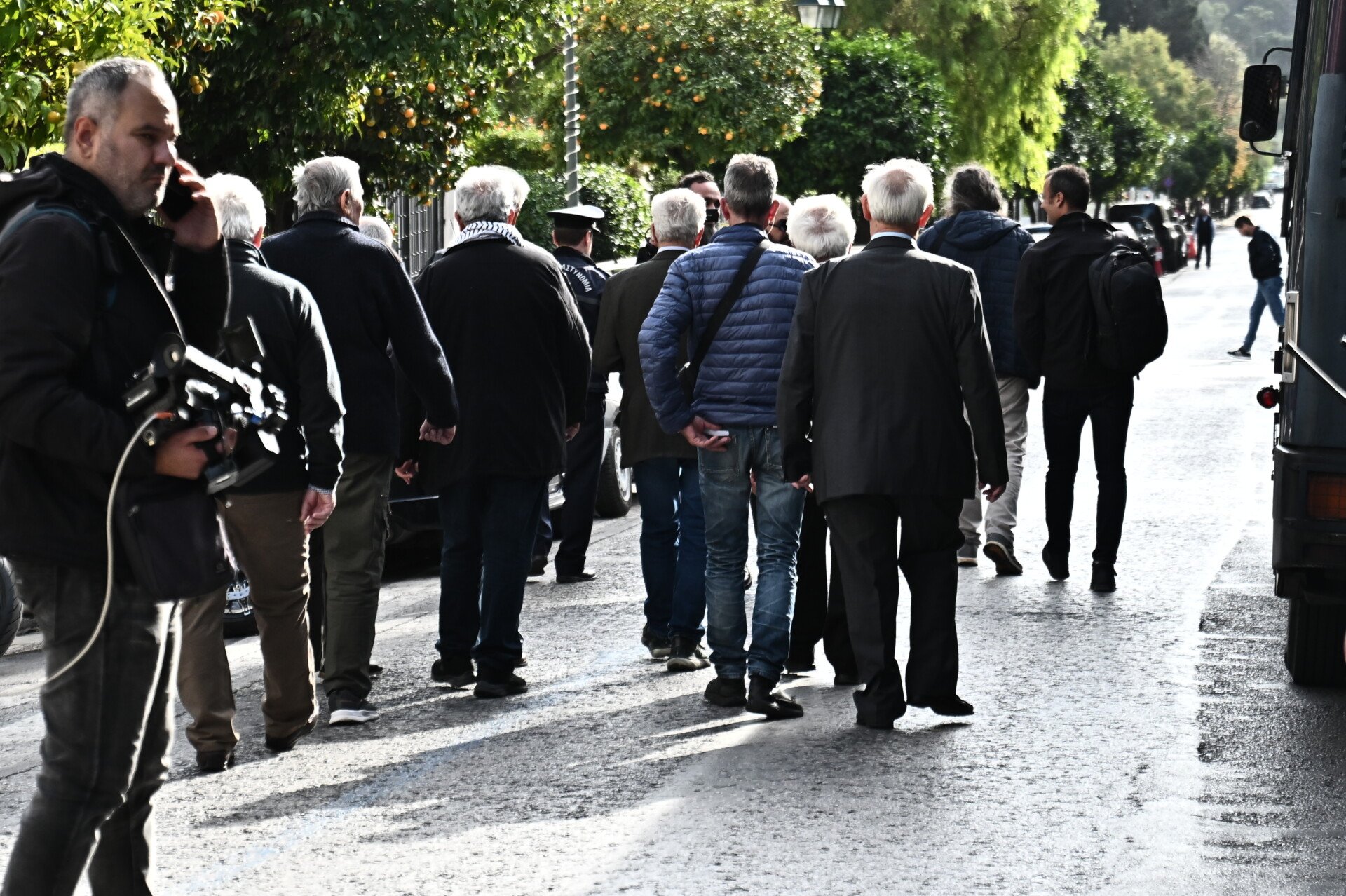 Αναδρομικά Στις Συντάξεις: Ποιοι Δικαιούνται Και Πότε Θα Τα Δουν Στους Λογαριασμούς Τους Αναδρομικά Στις Συντάξεις: Ποιοι Δικαιούνται Και Πότε Θα Τα Δουν Στους Λογαριασμούς Τους