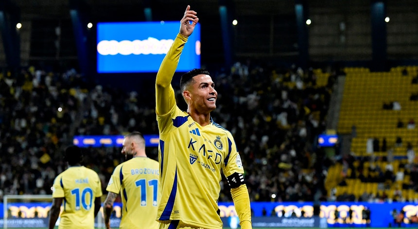 Cristiano Ronaldo Marca E Al Nassr Vence: Vitória Crucial Na Arábia Saudita Cristiano Ronaldo Marca E Al Nassr Vence: Vitória Crucial Na Arábia Saudita