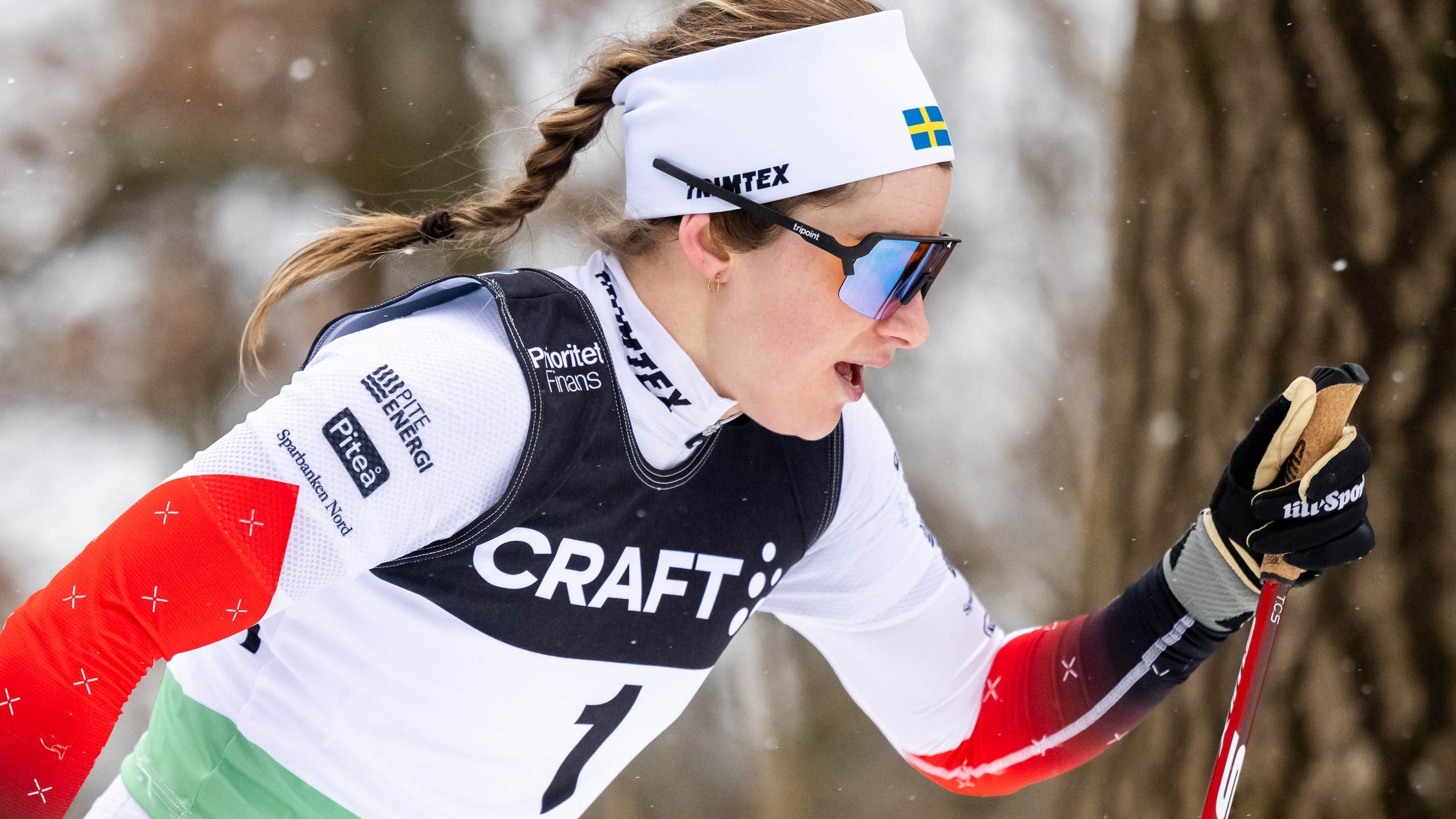 Ebba Andersson Dominerar – Tar SM-guld I Masstart Ebba Andersson Dominerar – Tar SM-guld I Masstart