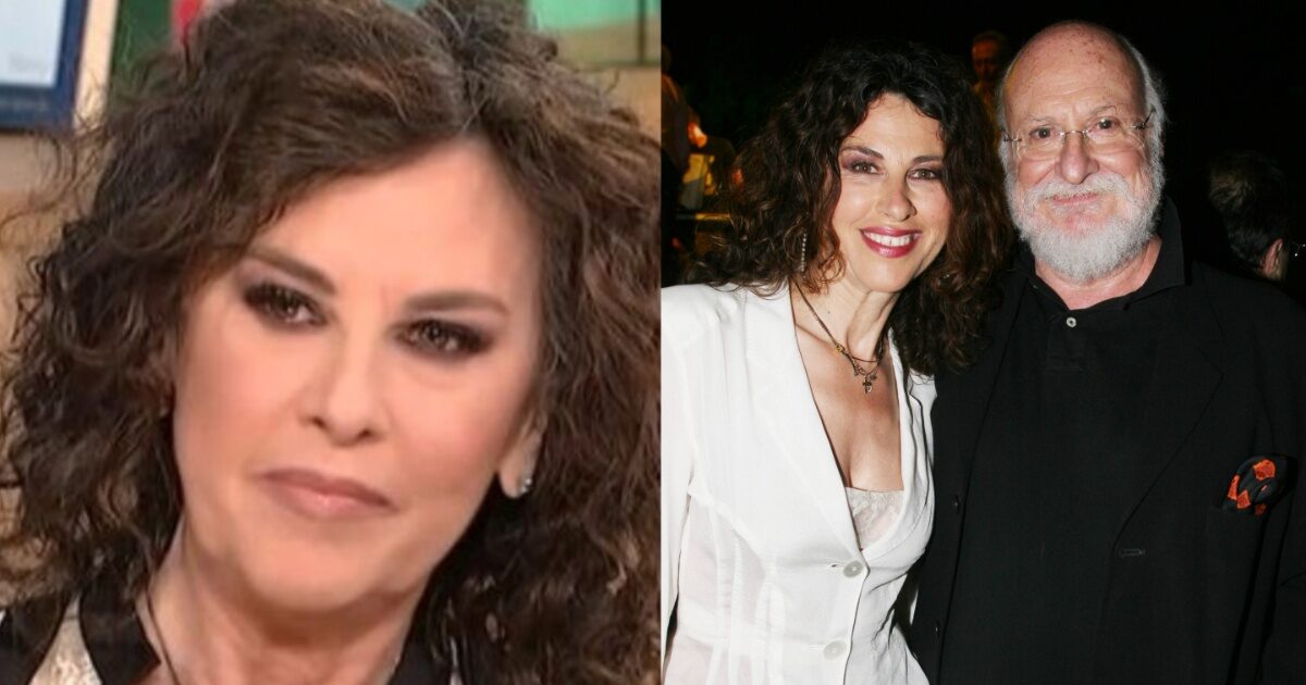 Ελευθερία Αρβανιτάκη: Αφιέρωμα Στον Διονύση Σαββόπουλο Ελευθερία Αρβανιτάκη: Αφιέρωμα Στον Διονύση Σαββόπουλο