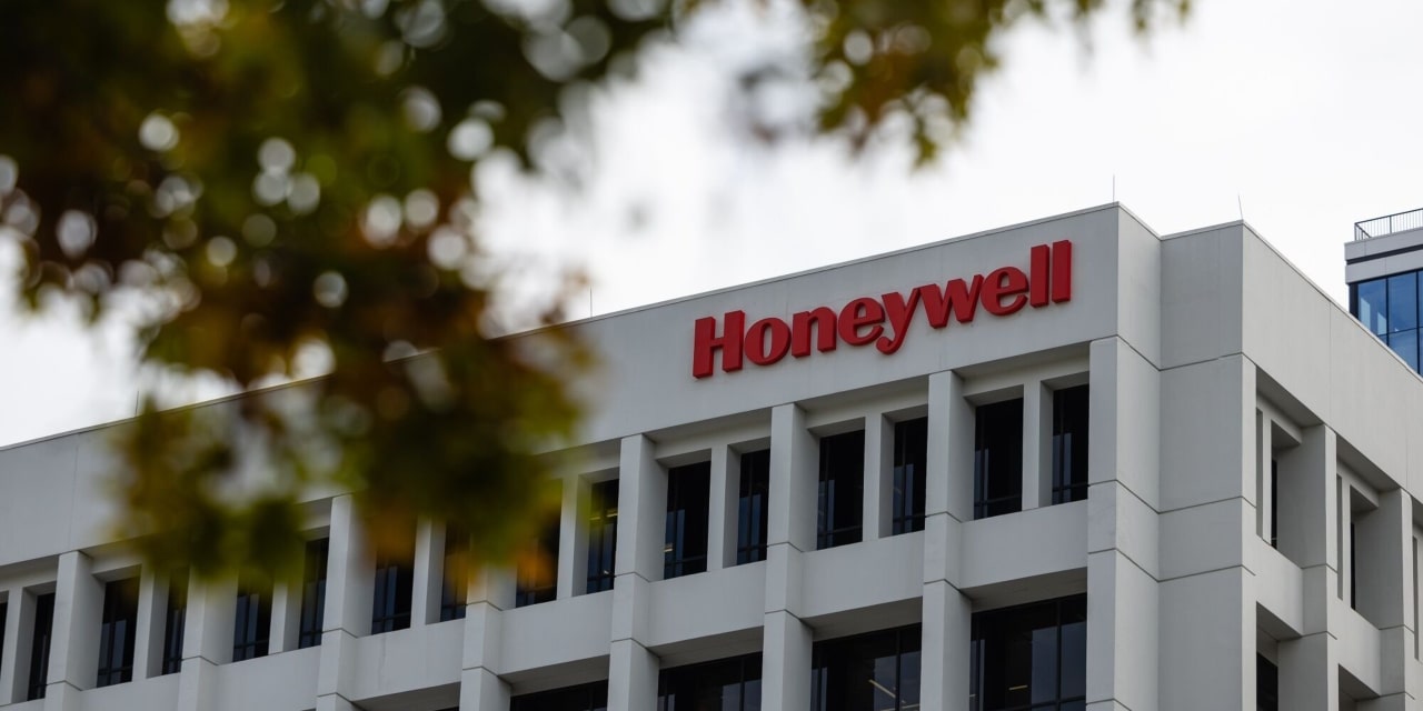Honeywell's Split: A Strategy To Mirror GE's Success? Honeywell's Split: A Strategy To Mirror GE's Success?