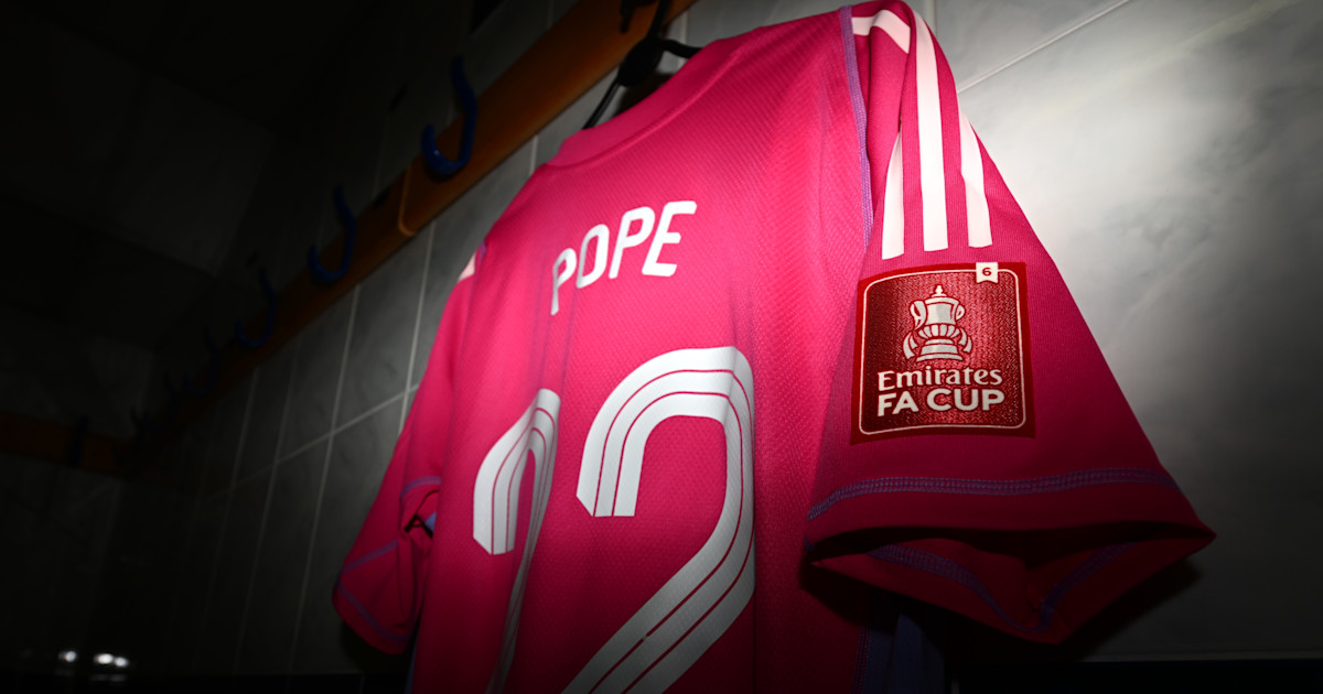 Howe's Starting XI Rotation: Full Team News For FA Cup Tie Howe's Starting XI Rotation: Full Team News For FA Cup Tie