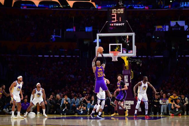 LeBron James (Lakers): Explosión Triplista Ante Los... LeBron James (Lakers): Explosión Triplista Ante Los...