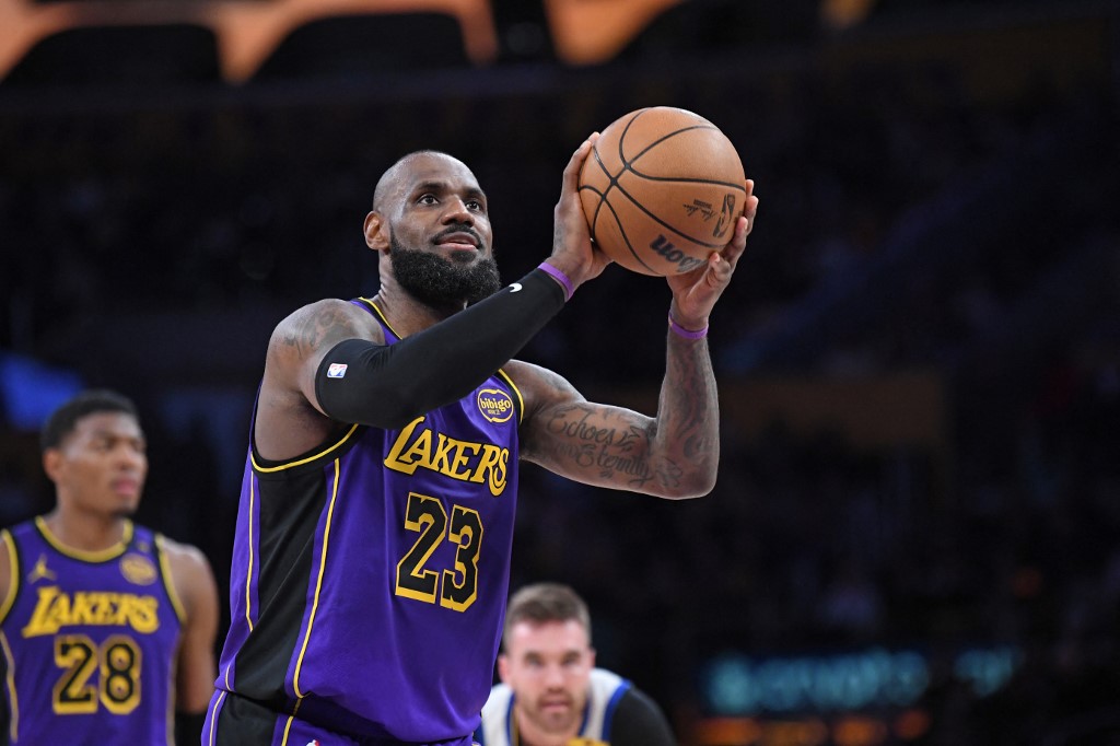 LeBron James: Recorde Batido Em Vitória Do Lakers LeBron James: Recorde Batido Em Vitória Do Lakers
