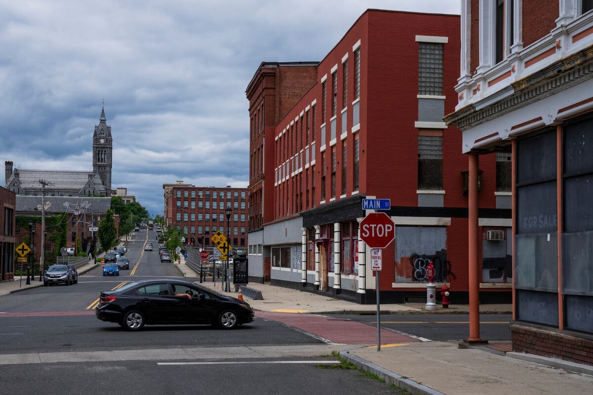 Massachusetts Housing Crisis: 222,000 Units Needed By 2035 Massachusetts Housing Crisis: 222,000 Units Needed By 2035