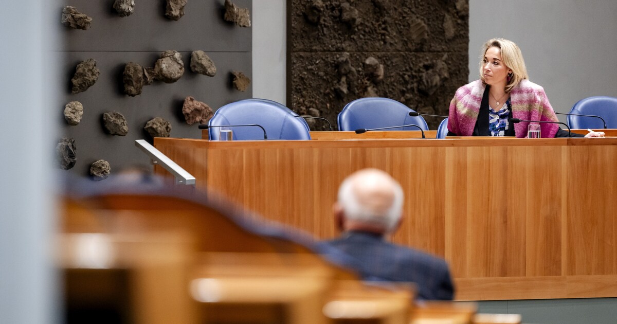 PVV-staatssecretaris Coenradie In Conflict: De Details Van Het Geschil PVV-staatssecretaris Coenradie In Conflict: De Details Van Het Geschil