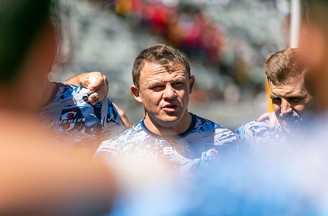 Rob Houwing: Celebrating Fourie's 16-Year Legacy In The North-South Derby Rob Houwing: Celebrating Fourie's 16-Year Legacy In The North-South Derby