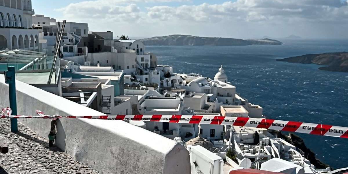 Santorin: Erdbebenserie Hält An – Experten Beobachten Die Lage Santorin: Erdbebenserie Hält An – Experten Beobachten Die Lage