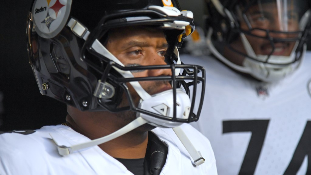 Steelers Reporter: Pittsburgh Uninterested In Russell Wilson's Return Steelers Reporter: Pittsburgh Uninterested In Russell Wilson's Return