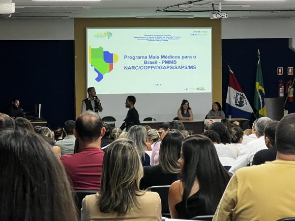 Técnicos De Saúde De Palmeira Em Treinamento: Participação No Acolhe APS Técnicos De Saúde De Palmeira Em Treinamento: Participação No Acolhe APS